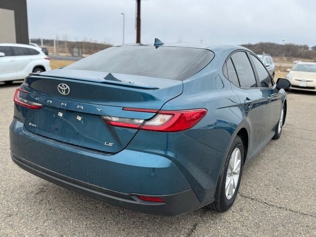 2025 Toyota Camry LE FWD