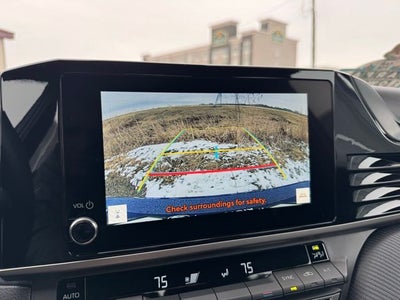 2025 Toyota Camry SE FWD