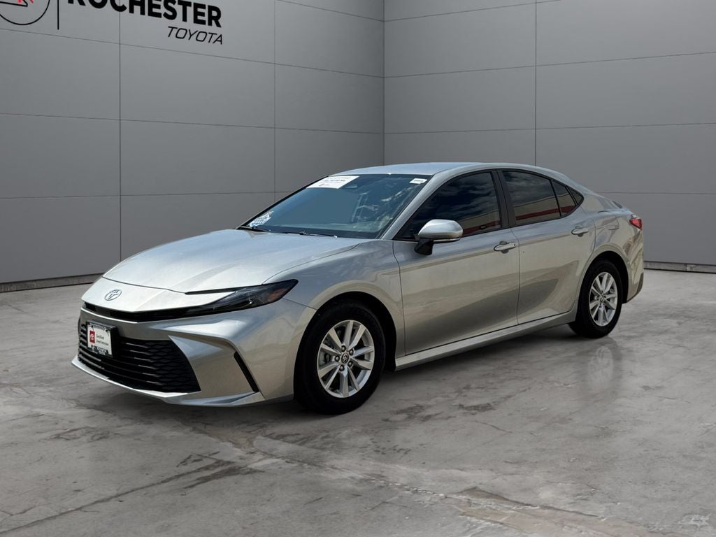 2025 Toyota Camry LE FWD