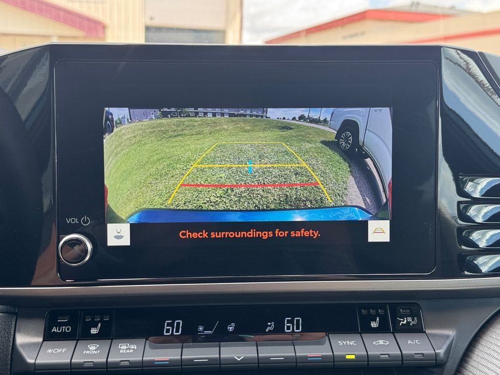 2025 Toyota Camry SE - Photo 22