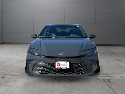 2025 Toyota Camry SE FWD