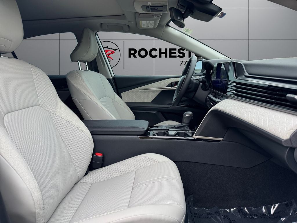 2025 Toyota Camry XLE AWD