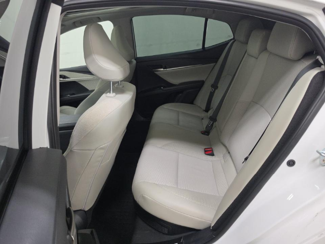 2025 Toyota Camry XLE AWD
