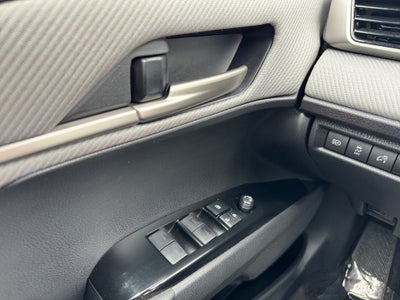 2025 Toyota Camry SE AWD