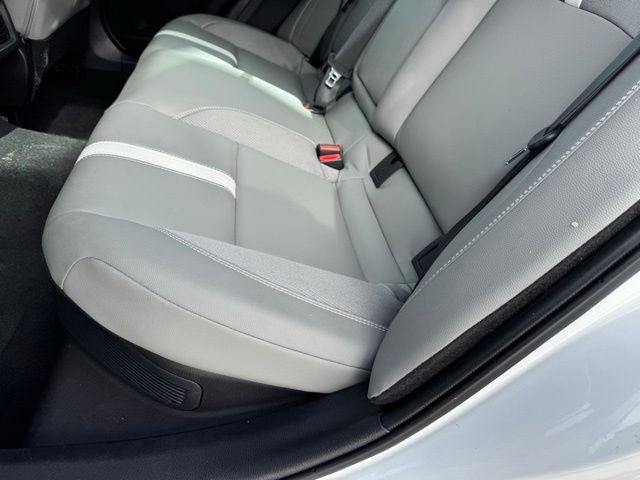 2025 Toyota Camry SE AWD