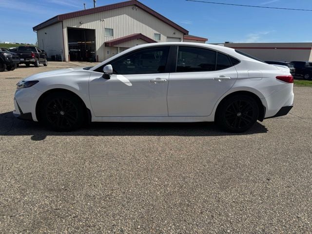 2025 Toyota Camry SE AWD