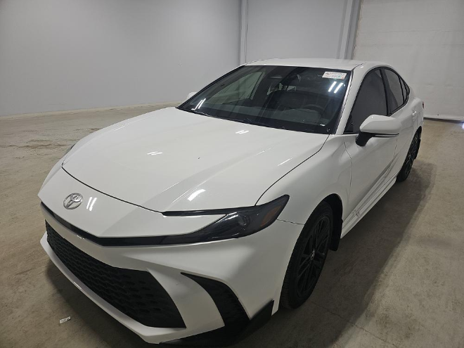 Certified 2025 Toyota Camry SE with VIN 4T1DBADK5SU539640 for sale in Rochester, Minnesota