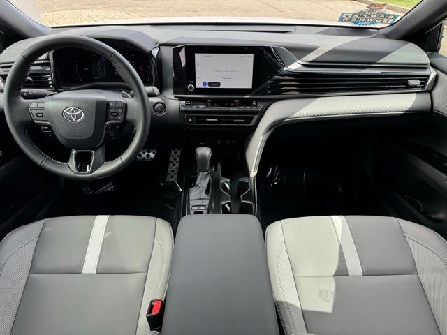 2025 Toyota Camry SE AWD