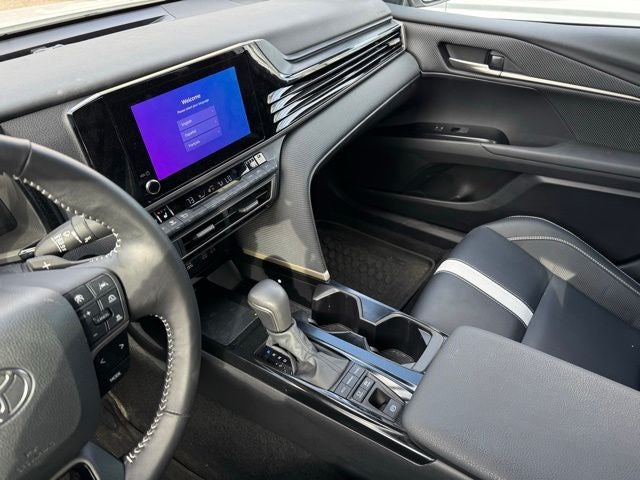 Used 2025 Toyota Camry SE with VIN 4T1DBADK6SU013999 for sale in Rochester, Minnesota