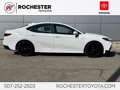 2025 Toyota Camry SE AWD