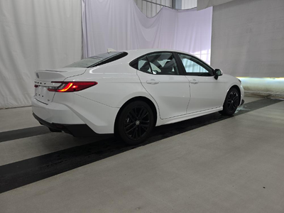 2025 Toyota Camry SE AWD