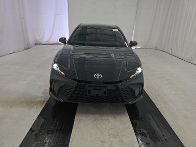 2025 Toyota Camry SE AWD