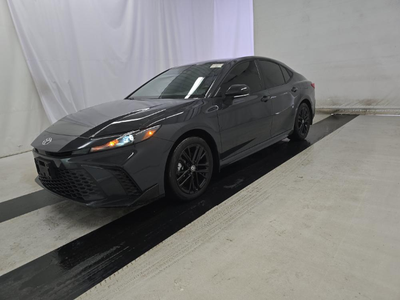 2025 Toyota Camry SE AWD