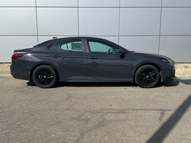 2025 Toyota Camry SE AWD