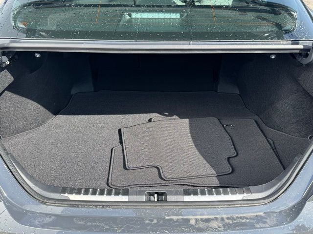 2025 Toyota Camry SE AWD