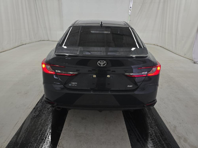 2025 Toyota Camry SE AWD