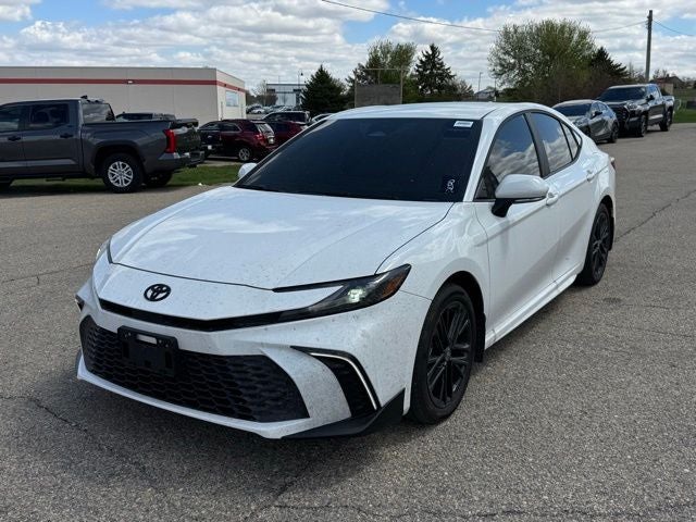 Used 2025 Toyota Camry SE with VIN 4T1DBADK7SU035476 for sale in Rochester, Minnesota