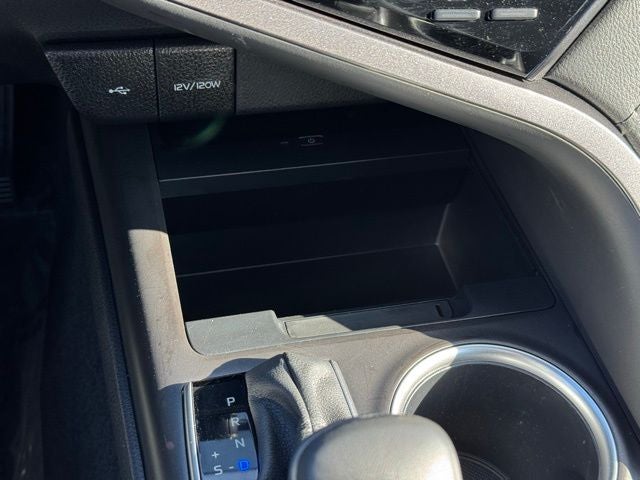 2024 Toyota Camry Hybrid XLE FWD