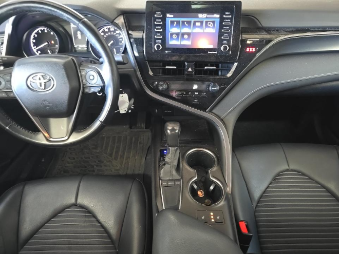2023 Toyota Camry SE