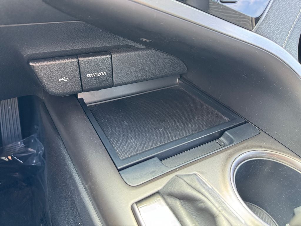2023 Toyota Camry SE FWD