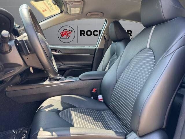 2023 Toyota Camry SE FWD