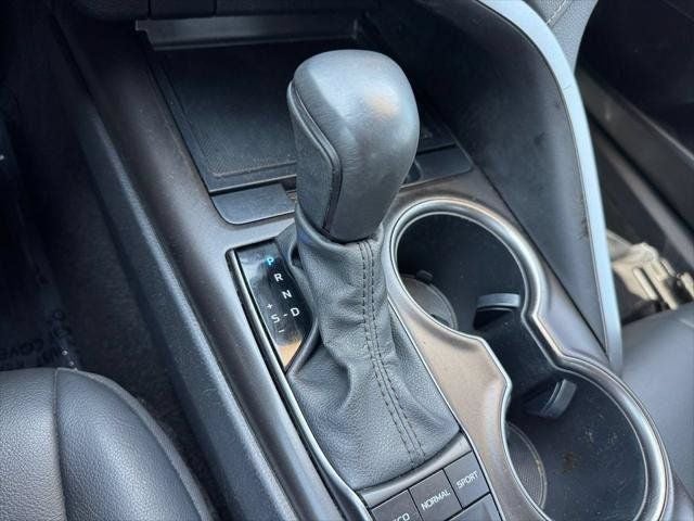 2023 Toyota Camry SE FWD