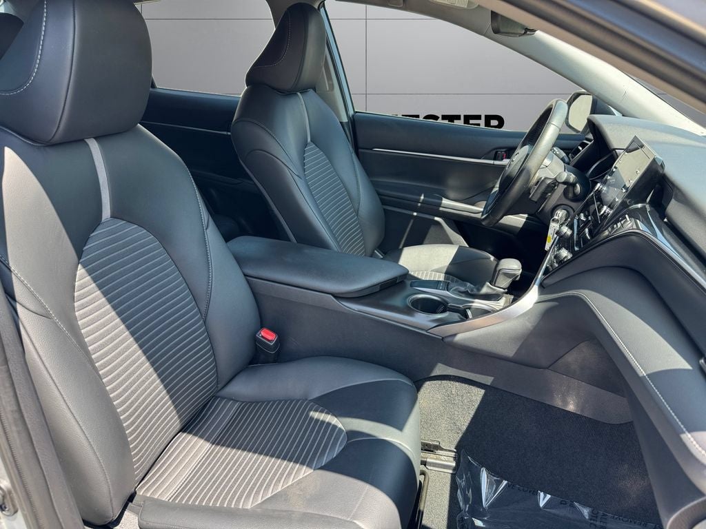 2023 Toyota Camry SE FWD