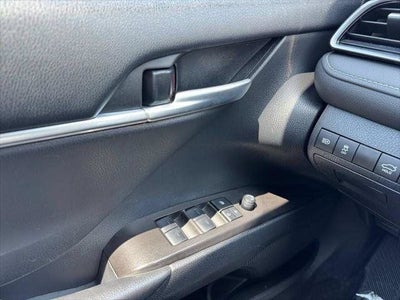 2023 Toyota Camry SE FWD