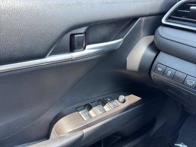 2023 Toyota Camry SE FWD