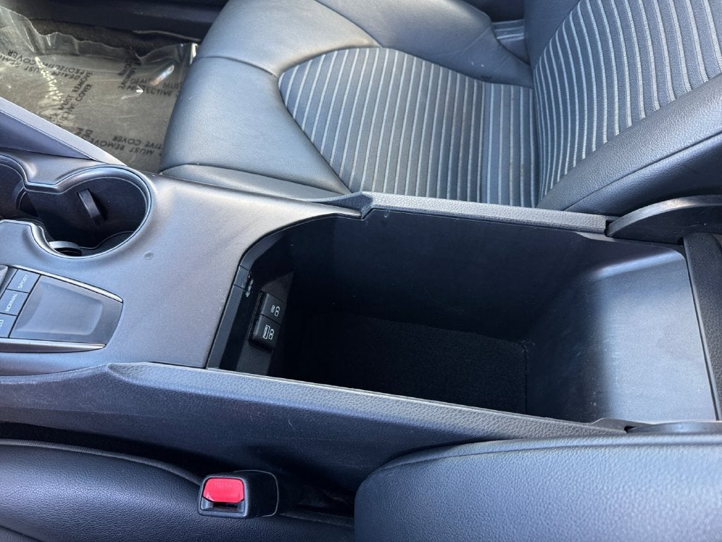 2023 Toyota Camry SE FWD