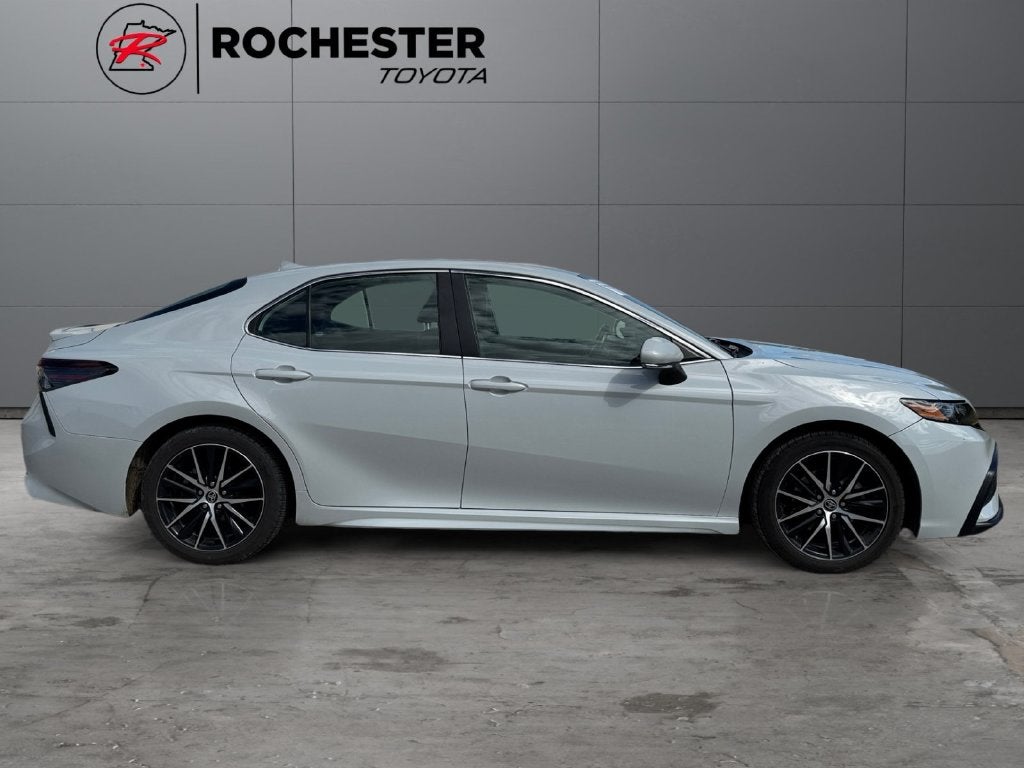 2023 Toyota Camry SE FWD