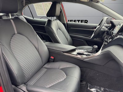 2024 Toyota Camry SE FWD