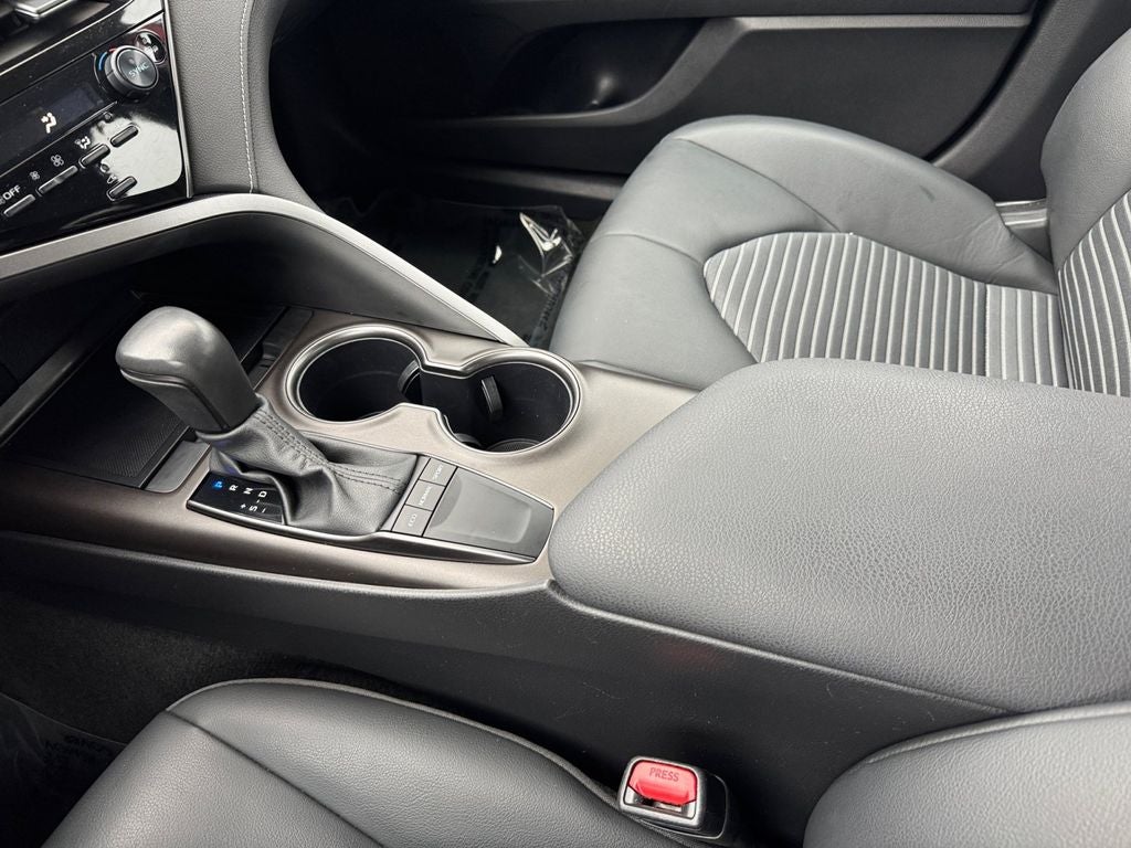2024 Toyota Camry SE FWD
