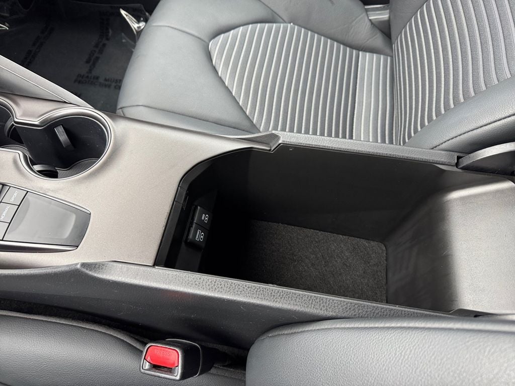 2024 Toyota Camry SE FWD