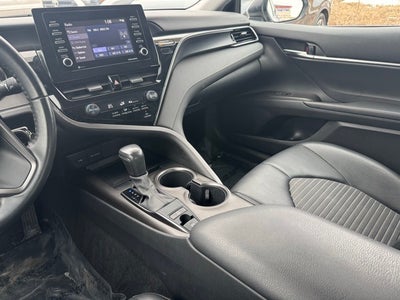 2021 Toyota Camry SE AWD