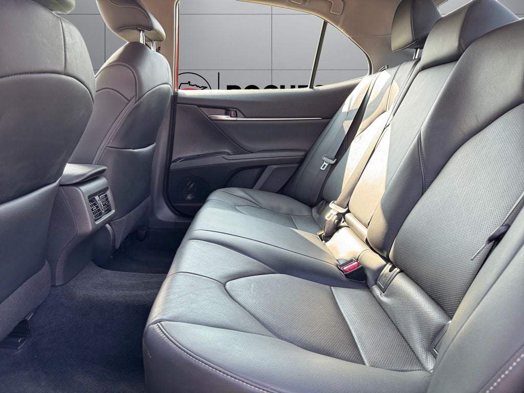 2020 Toyota Camry XSE FWD