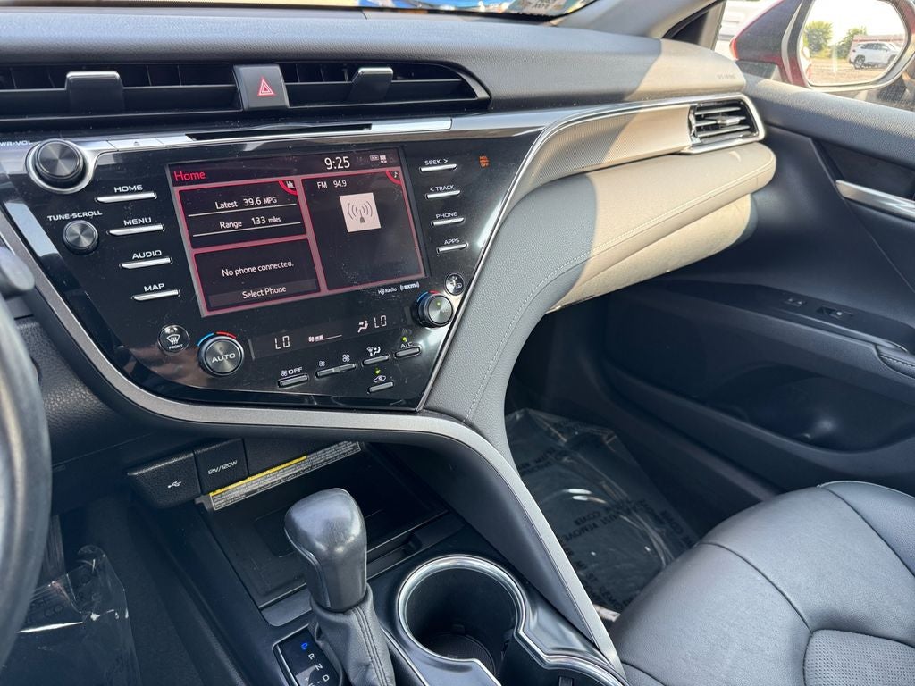 2020 Toyota Camry XSE FWD