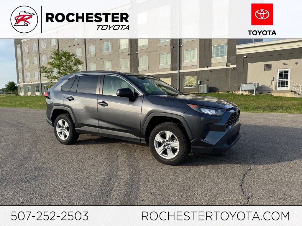 2021 Toyota RAV4 Hybrid LE AWD's photo