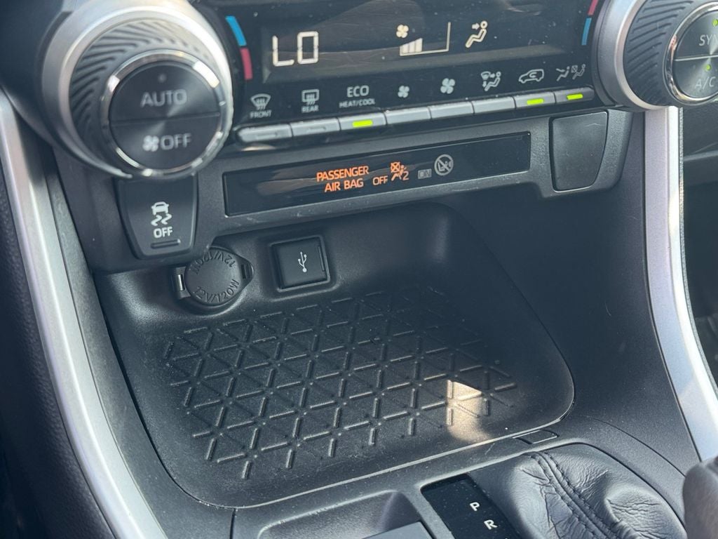 2020 Toyota RAV4 Hybrid XLE AWD