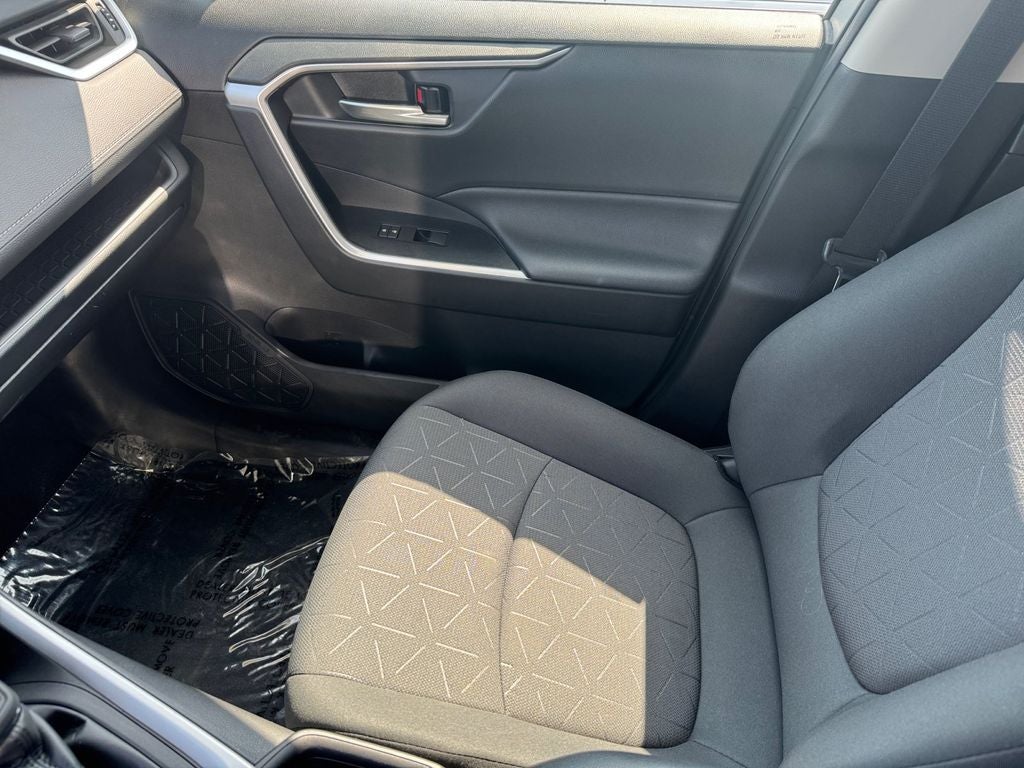 2020 Toyota RAV4 Hybrid XLE AWD