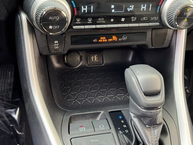 2025 Toyota RAV4 Hybrid XLE AWD