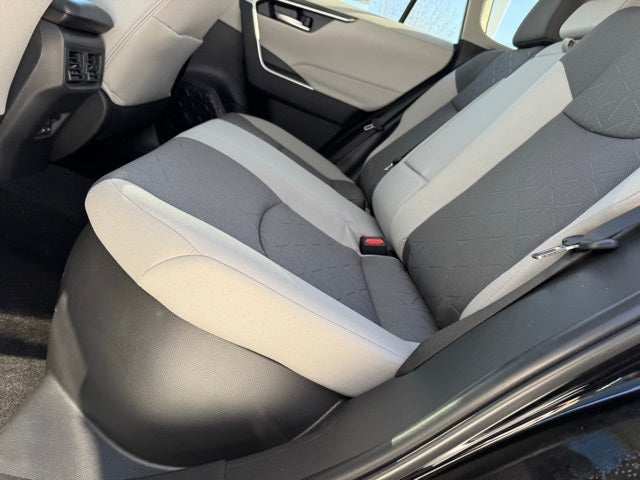 2025 Toyota RAV4 Hybrid XLE AWD