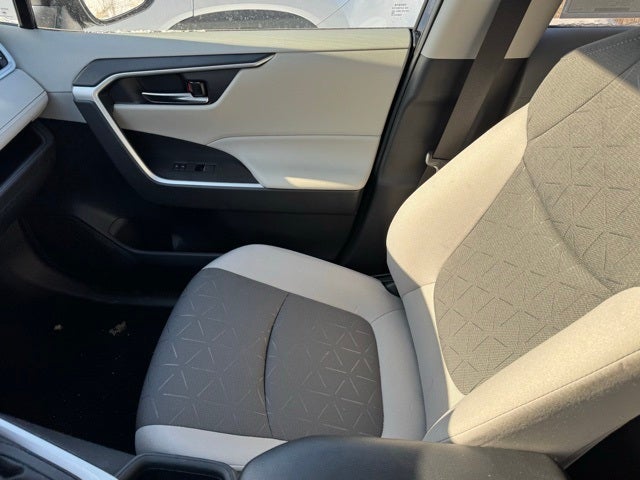 2025 Toyota RAV4 Hybrid XLE AWD