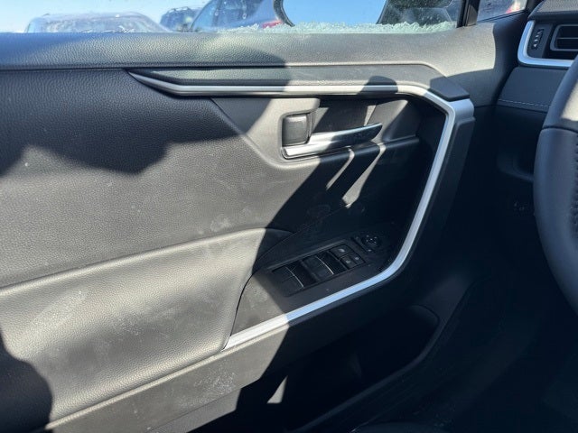 2025 Toyota RAV4 Hybrid XLE AWD