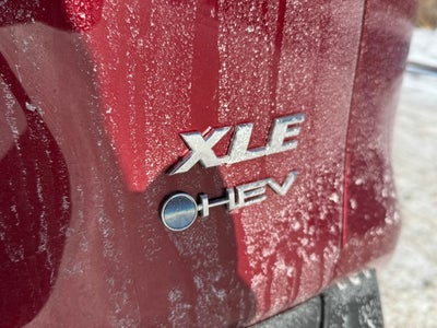 2025 Toyota RAV4 Hybrid XLE AWD