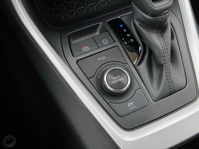 2025 Toyota RAV4 Hybrid XLE AWD