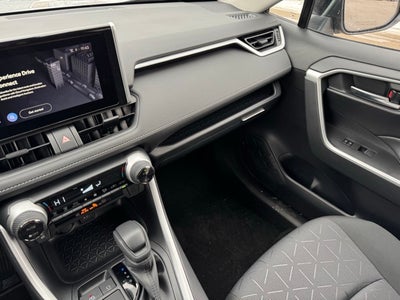 2025 Toyota RAV4 Hybrid XLE AWD