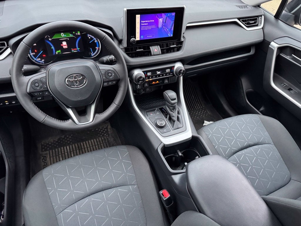 2025 Toyota RAV4 Hybrid XLE AWD