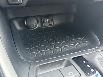 2025 Toyota RAV4 Hybrid XLE AWD