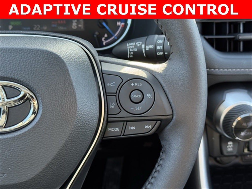 2025 Toyota RAV4 Hybrid XLE AWD